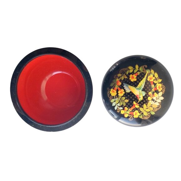 Vintage Hallmark Cards Hummingbird Trinket Jewelry Box Round Black Red Plastic - Picture 7 of 11